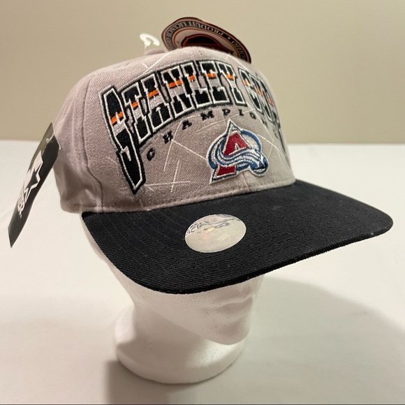 Vintage Colorado Avalanche Stanley Cup 